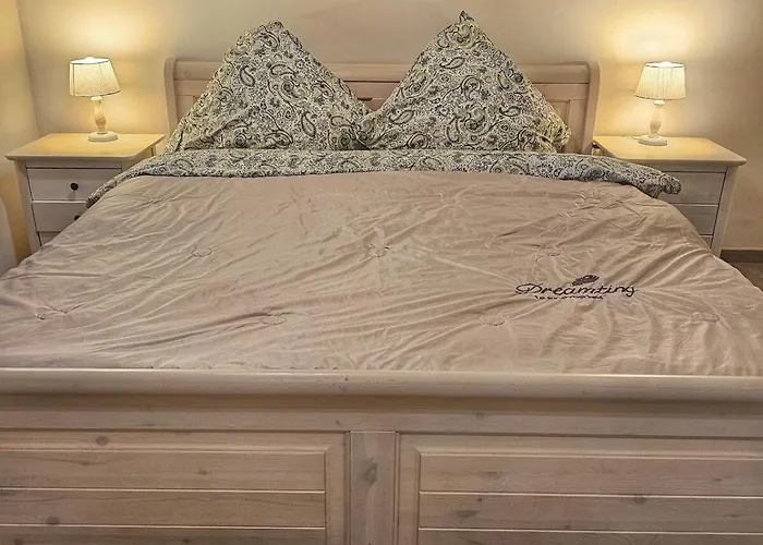 Daire 2 Am Zoo Mit Garten